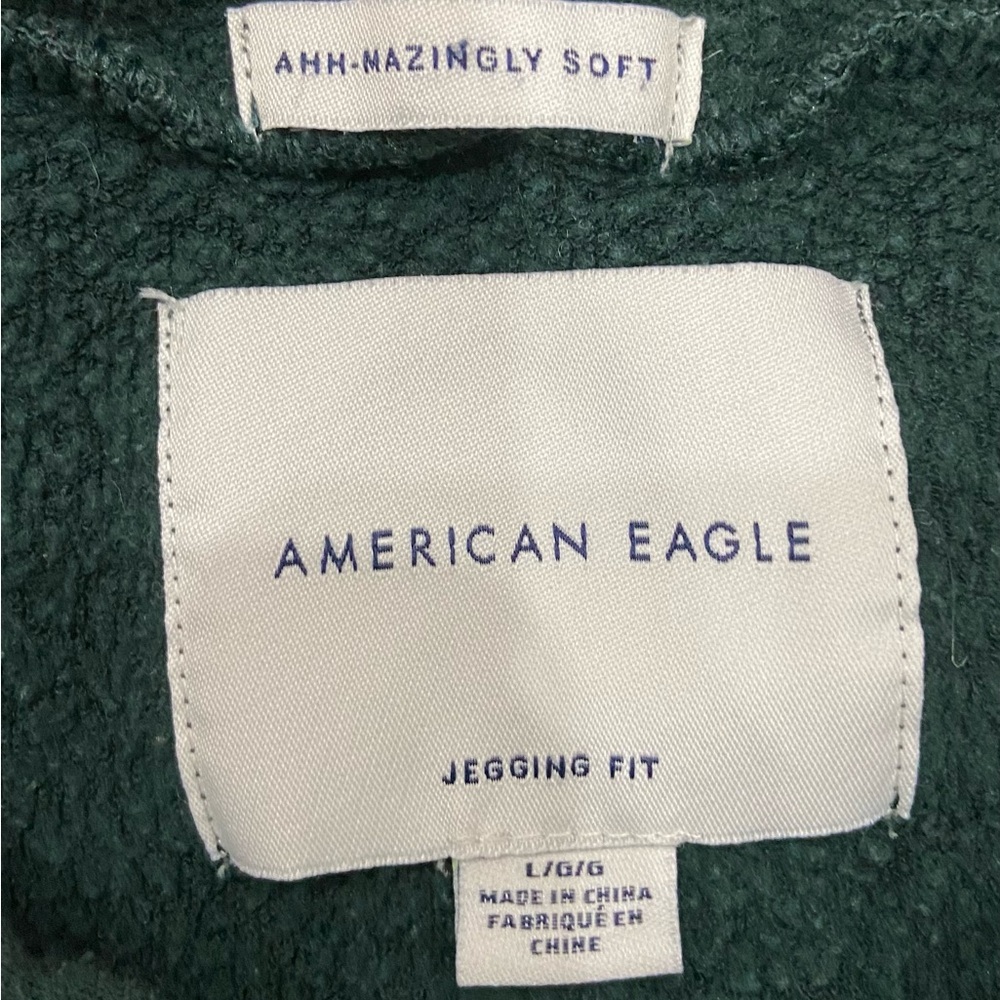 American Eagle Outfitters Forest Green Women's Hoodie - Picture 2 of 4